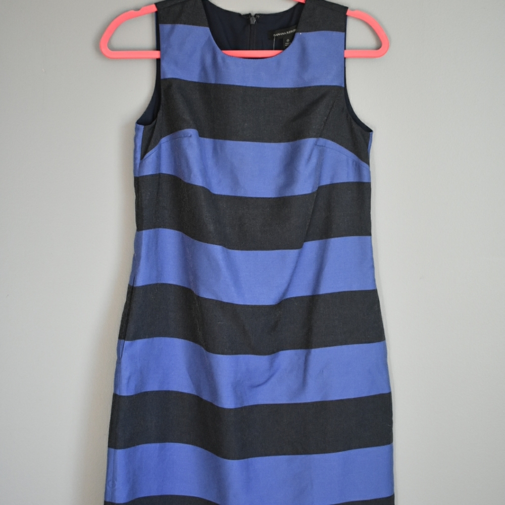 NWT Banana Republic shift dress